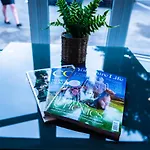 酒店 Sallow Tree House 塞尔比
