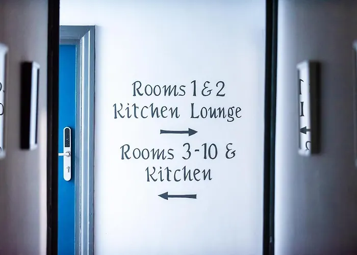 Sallow Tree House Hotel