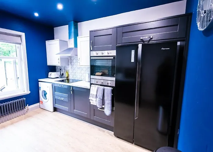 Sallow Tree House * Selby