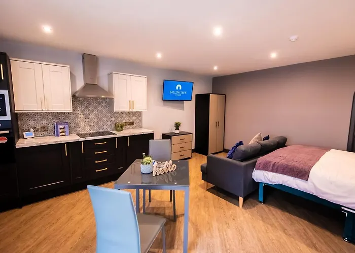 Sallow Tree House Hotel