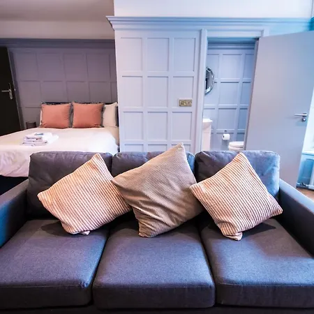 Sallow Tree House Hotel Selby
